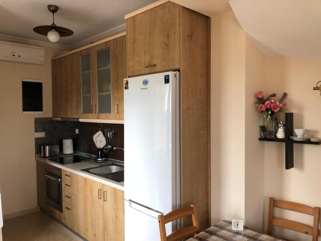 Am Beach House Nea Moudania Zewnętrze zdjęcie